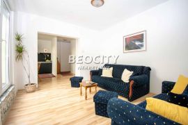 Zemun, Gornji grad, Banijska, 2.0, 77m2, Zemun, Apartamento