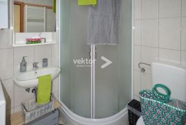 Centar, uređen 2-soban stan s pogledom na Korzo, najam, Rijeka, Appartement