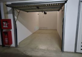 Stan prodaja Horvaćanska 3S, 69 m2 + 19 m2 garaža, Zagreb, Flat