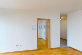 Stan prodaja Horvaćanska 3S, 69 m2 + 19 m2 garaža, Zagreb, Daire