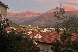 Kuća za Prodaju , Mostar, House