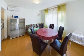 Crikvenica - dvosoban stan s pogledom na more, Crikvenica, Appartement