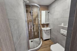 Dvoetažni atraktivni stan s pogledom na Puntarsku dragu, 104m2, 2S+DB, Krk, Apartamento