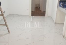 Prodaja adaptiranog stana na Sušaku 3SKL 83.70  M2, Rijeka, Flat