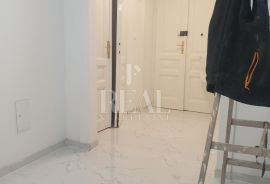 Prodaja adaptiranog stana na Sušaku 3SKL 83.70  M2, Rijeka, Flat