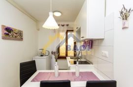 ISTRA - PULA Prekrasan apartman blizu Arene, Pula, Flat