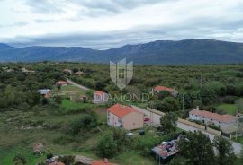 Odlično građevinsko zemljište uz centar naselja, Labin, Land