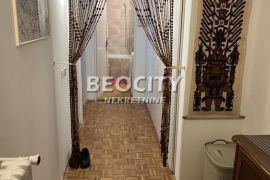 Novi Beograd, Blok 61, Dr Ivana Ribara , 1.5, 52m2, Novi Beograd, Appartamento