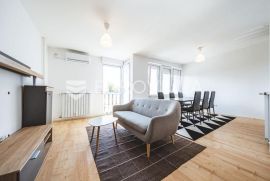 Zagreb, Stenjevec, funkcionalan četverosoban stan NKP 75 m2, Zagreb, Appartement