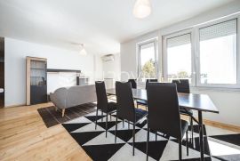 Zagreb, Stenjevec, funkcionalan četverosoban stan NKP 75 m2, Zagreb, Appartement