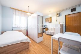 Zagreb, Trnje jednosoban stan NKP 28,71 m2 top lokacija, Zagreb, Apartamento