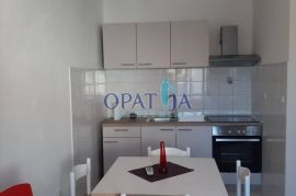 Sabunike, kuća sa 2 stana, Privlaka, House