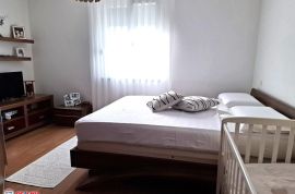 ISTRA, LABIN OKOLICA, UREĐENI STAN NA PRVOM KATU, Labin, Apartamento