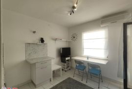 ISTRA, RAVNI, STAN 30 m2 NA MORU , EKSKLUZIVNO, Raša, Apartamento