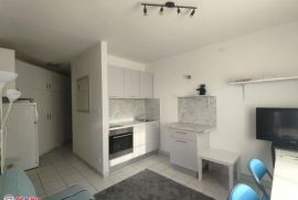 ISTRA, RAVNI, STAN 30 m2 NA MORU , EKSKLUZIVNO, Raša, Apartamento