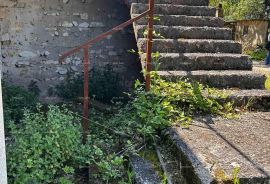 Kuća Prodaja kuće sa  stajom i zemljištem u blizini Barbana!, Barban, Kuća