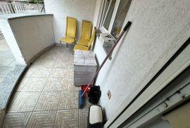 Stan sa podzemnom garažom, Pula, Istra, Pula, Apartamento