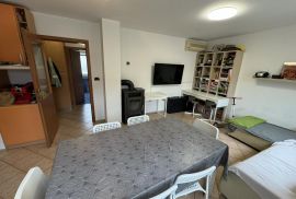 Stan sa podzemnom garažom, Pula, Istra, Pula, Apartamento