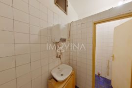 Poslovni prostor za najam 77m2, Dobrinja, Sarajevo Novi Grad, Propiedad comercial