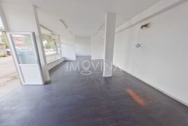 Poslovni prostor za najam 77m2, Dobrinja, Sarajevo Novi Grad, Commercial property