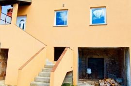 Vodnjan, okolica- adaptirana kuća 140m2 s pogledom na more, Vodnjan, Casa