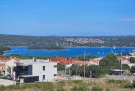 Otok Krk, Punat - duplex kuća 144m2, pogled na more, Punat, Ev