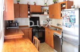 ISTRA, PULA 1S+DB stan s terasom 52 m2 - BLIZINA MORA!!, Pula, Appartamento