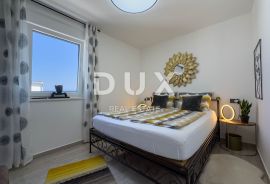 OTOK KRK, NJIVICE - moderan apartman u novogradnji s terasom, Omišalj, Διαμέρισμα