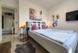 OTOK KRK, NJIVICE - moderan apartman u novogradnji s terasom, Omišalj, Stan