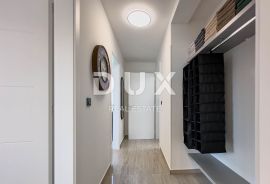 OTOK KRK, NJIVICE - moderan apartman u novogradnji s terasom, Omišalj, Appartment