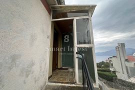 MARČELJEVA DRAGA, etaža kuće od 80,24 m2 s pogledom na more, Rijeka, Appartement