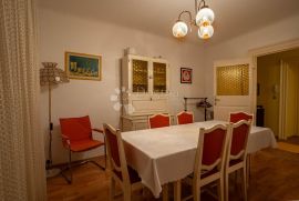 SUPER PRILIKA U CENTRU GRADA, Rijeka, Apartamento