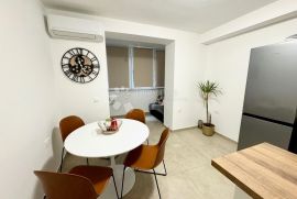 VEŽICA - DUGOROČNI NAJAM NOVO UREĐENOG STANA, Rijeka, Appartement