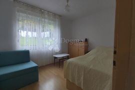 Stan u prizemlju obiteljske kuće, Labin, Appartement