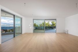 OPATIJA, centar, PENTHOUSE, 261 m2, Opatija, شقة