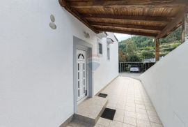 Matulji, Bregi, kuća 158m2, pogled na more, samo u REMAX-u, Matulji, Famiglia