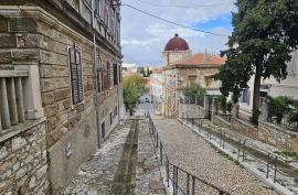 Istra, Pula, Poseban stan 135 m2 Na Monte Zaru, Pula, Stan