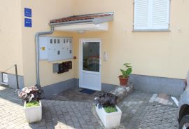 OTOK KRK-PINEZIĆI apartman sa pogledom na more i garažom, Krk, Appartment