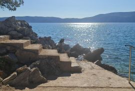 OTOK KRK-PINEZIĆI apartman sa pogledom na more i garažom, Krk, Appartment