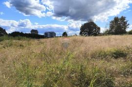 Karlovac; Švarča građevinsko zemljište 4563 m2 na odličnoj lokaciji, Karlovac, Land