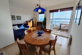 Crikvenica, Kačjak - dvosoban stan sa prekrasnim pogledom -100m od mora, Crikvenica, Apartamento