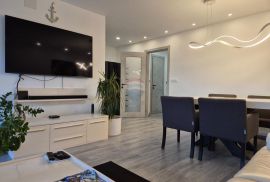 Rijeka, Marčeljeva Draga, stan 84 m2, 3S+DB, najam, Rijeka, Διαμέρισμα