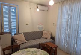 Baška - prekrasan stan 43m2, blizu  mora, Baška, Apartamento