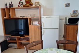 Baška - prekrasan stan 43m2, blizu  mora, Baška, Apartamento