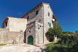 Istra, Svetvinčenat - uređena istarska kuća s bazenom, Svetvinčenat, Maison