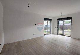 Zagreb, Borovje - novogradnja  2SB + DB prizemlje, Peščenica - Žitnjak, Flat