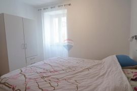 Istra, Rovinj - ODLIČNA PRILIKA- stan i veliki podrum, Rovinj, Apartamento