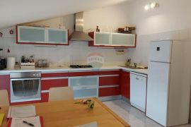 Rijeka - Bulevard, 2S+DB, 84m2, Rijeka, Appartment