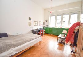 Zagreb, Centar, dvoiposoban stan 88 m2, Donji Grad, Flat