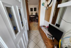 Dramalj,Crikvenica - stan 2s+db sa terasom s pogledom i parkirnim mjestom, Crikvenica, Wohnung